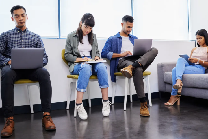 How Career Counselling Helps Students Find Direction